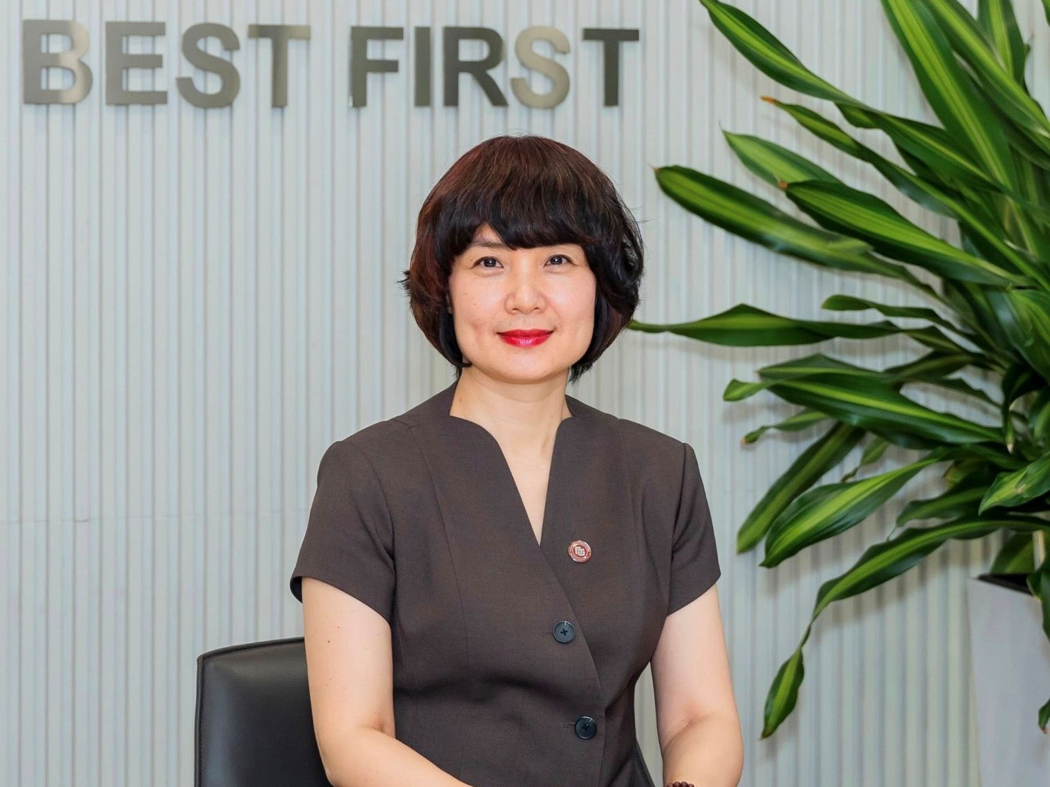  CHÚC MỪNG BAN GIÁM HIỆU NHIỆM KỲ MỚI TRƯỜNG ĐẠI HỌC NGOẠI THƯƠNG