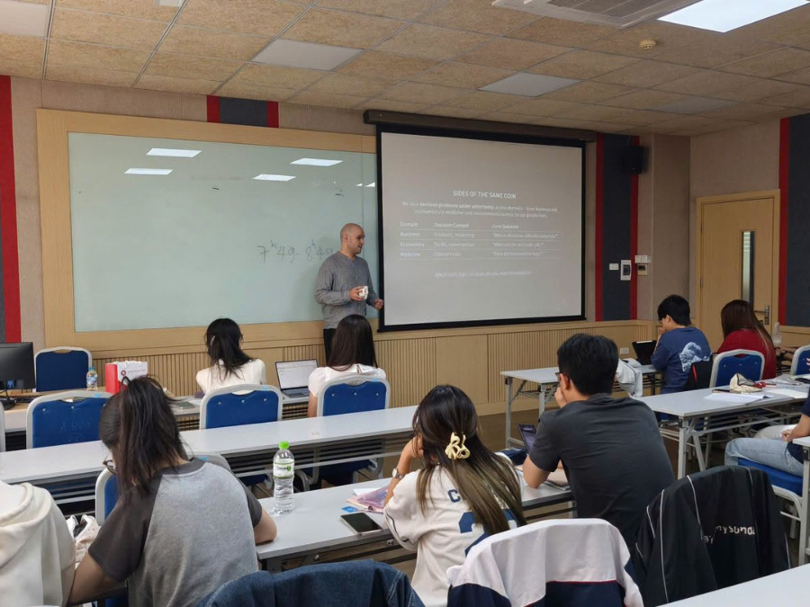 LEARNING WITH A MONASH UNIVERSITY LECTURER: FROM DATA TO BETTER FINANCIAL DECISIONS