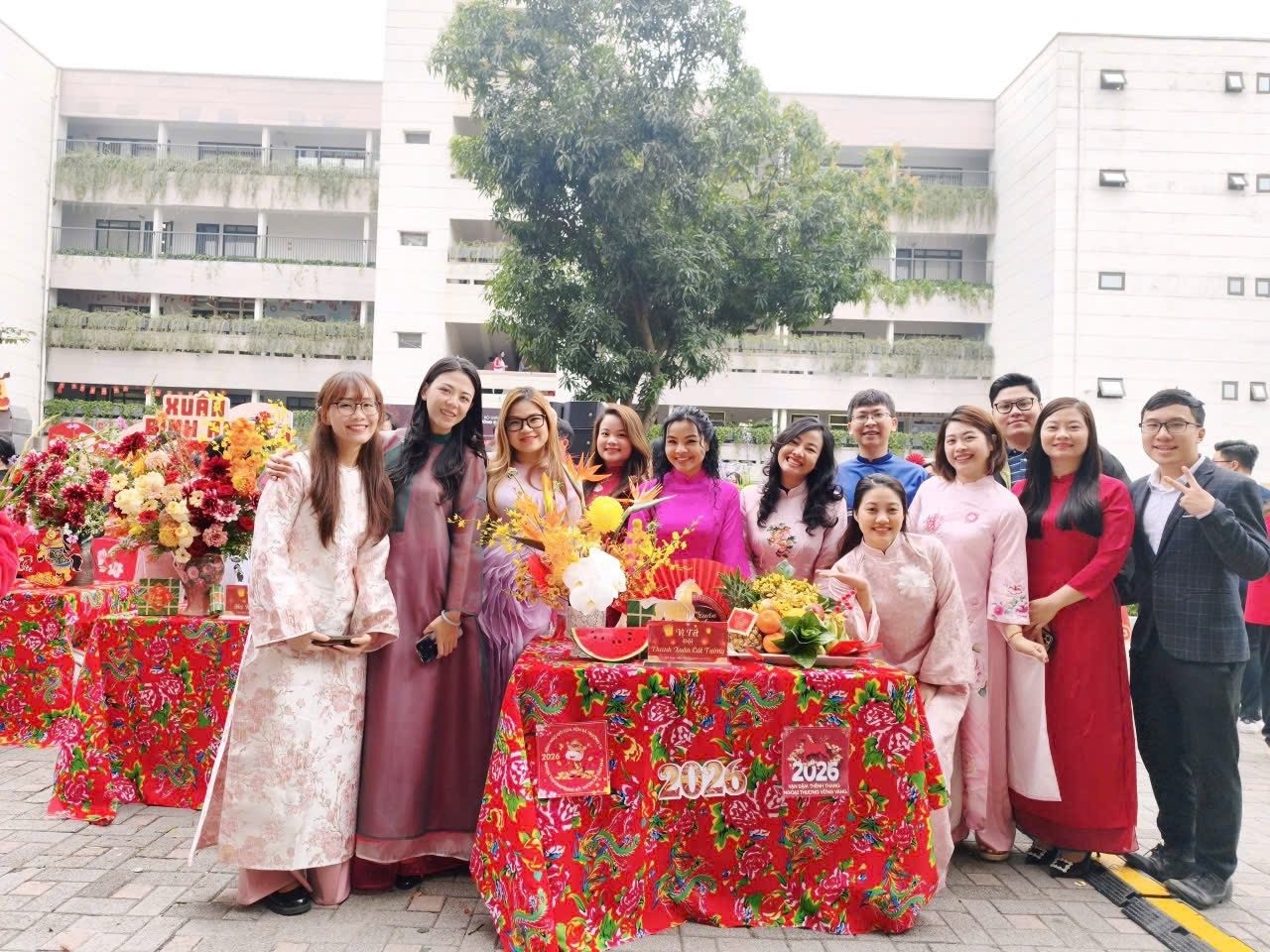 TẾT IS COMING TO TOWN 