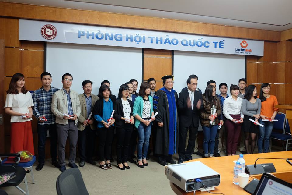 Lễ Tốt nghiệp khóa 5 CT Thạc sĩ QTKD liên kết với ĐH Meiho, ĐL